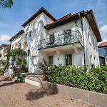 Ansitz Layshof Apartment Turm